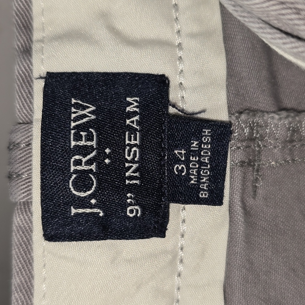 J. Crew Gray Flat Front Classic Chino 9in Inseam Mens Size 34 - Picture 8 of 13